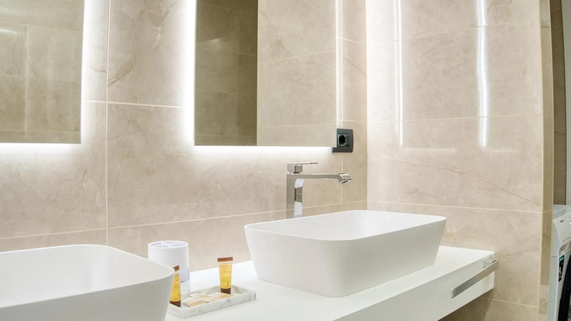 Duomo Lux Suite - Elite In The Heart Of Milano 0*,