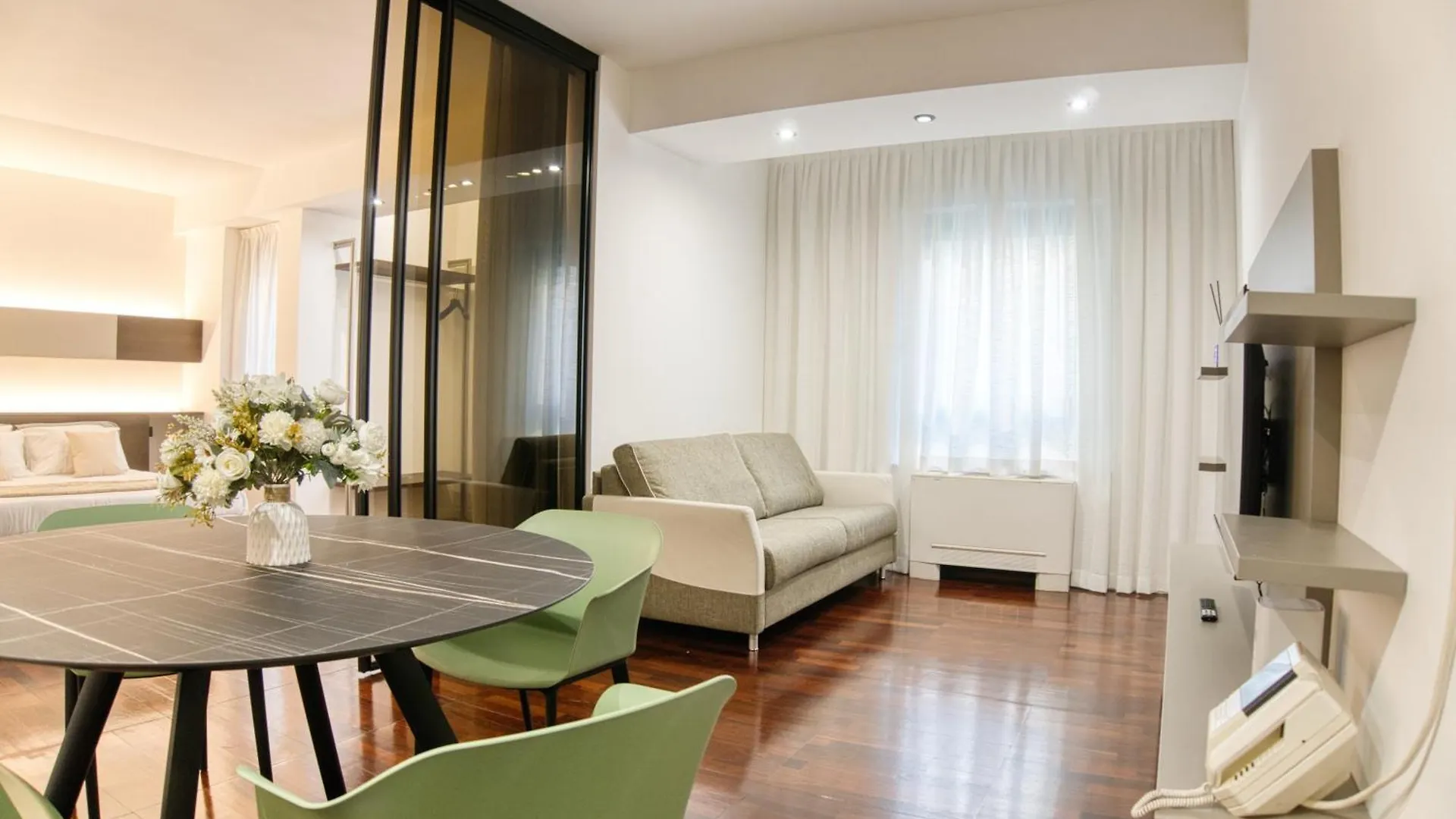 Duomo Lux Suite - Elite In The Heart Of Milano Appartamento