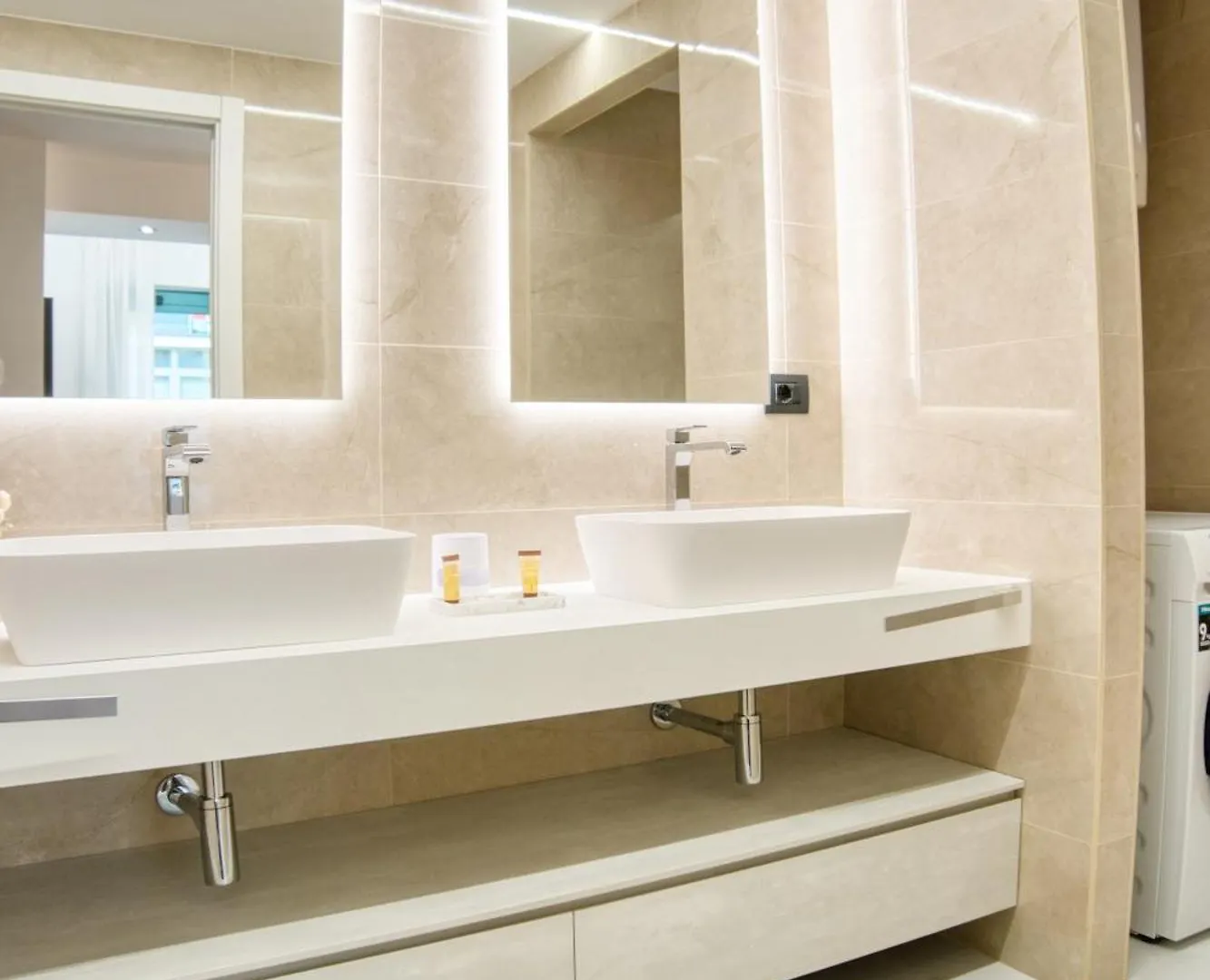 Apartment Duomo Lux Suite - Elite In The Heart Of Milan