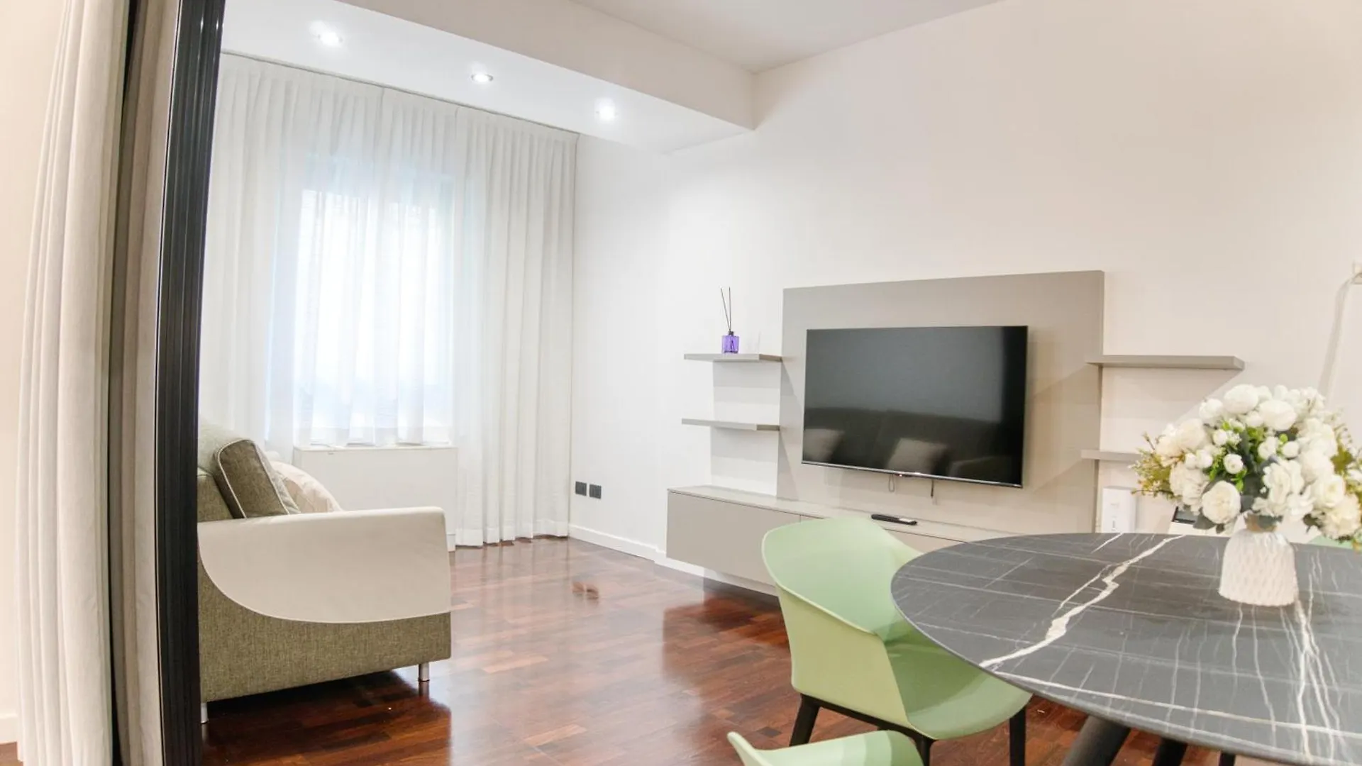 Duomo Lux Suite - Elite In The Heart Of Milan 0*,