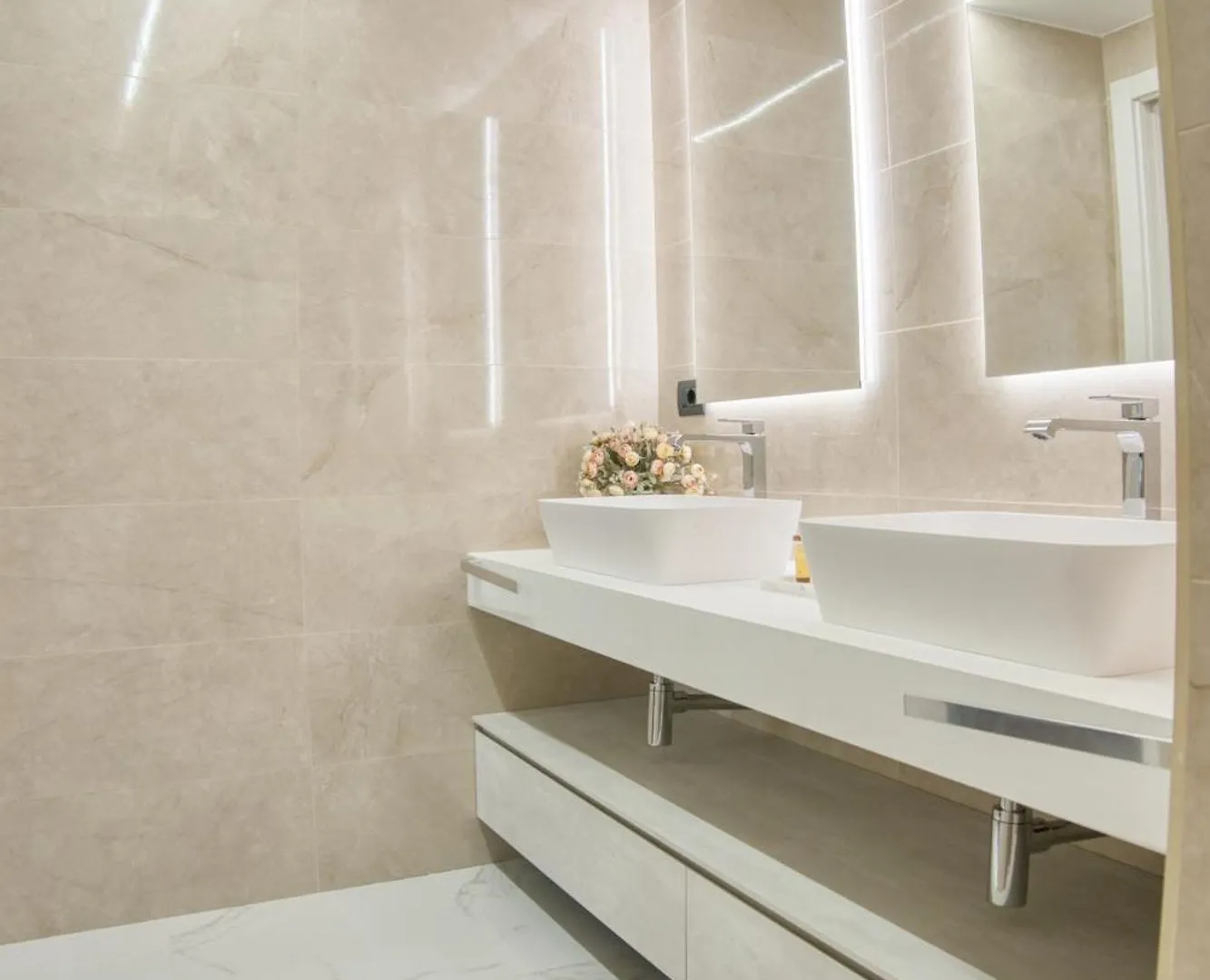 Apartment Duomo Lux Suite - Elite In The Heart Of Milan